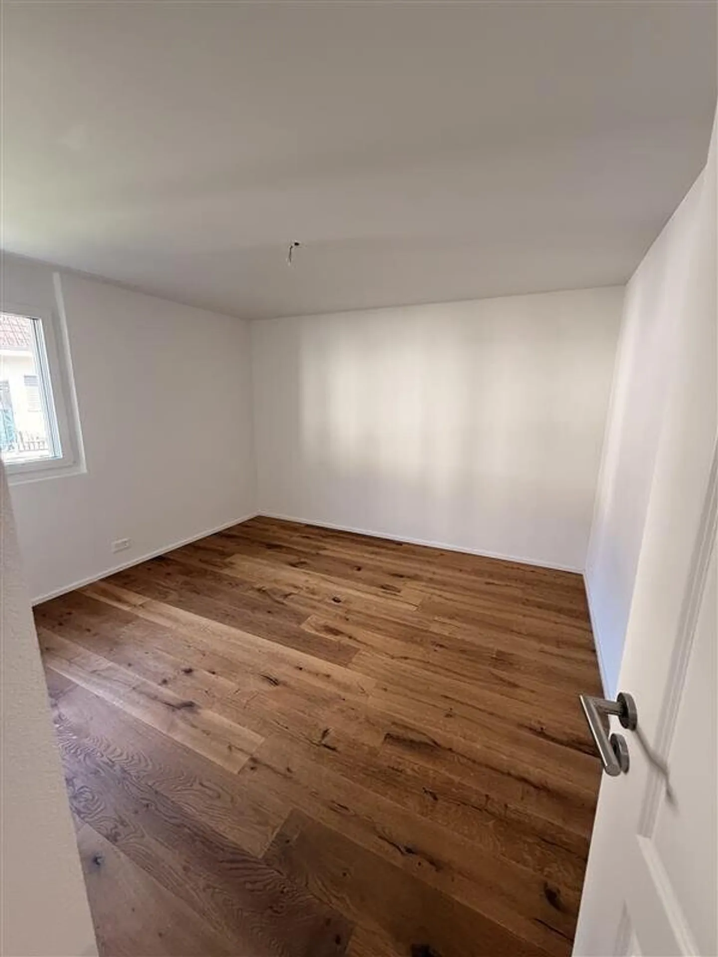 Vie moderne, appartement de 4,5 pièces dans un endroit calme - Photo 3 sur 7