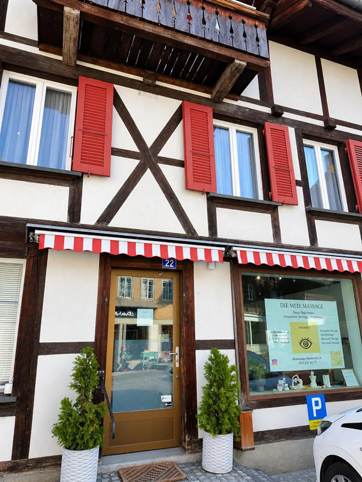 Historical Residential and Commercial Building in the Heart of Schwarzenburg - Photo 6 of 18