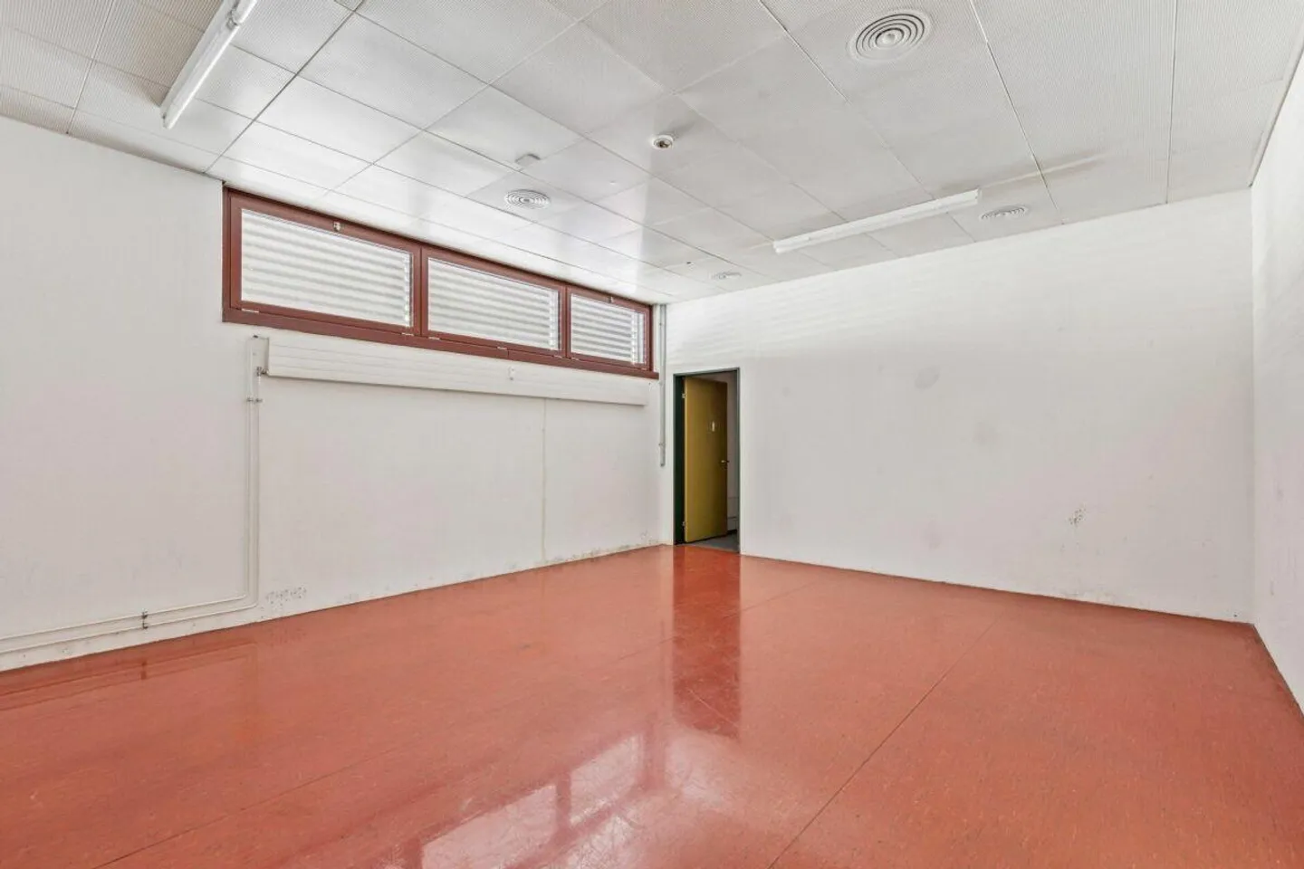 Relais102 - Your new business opportunity - Photo 4 of 9