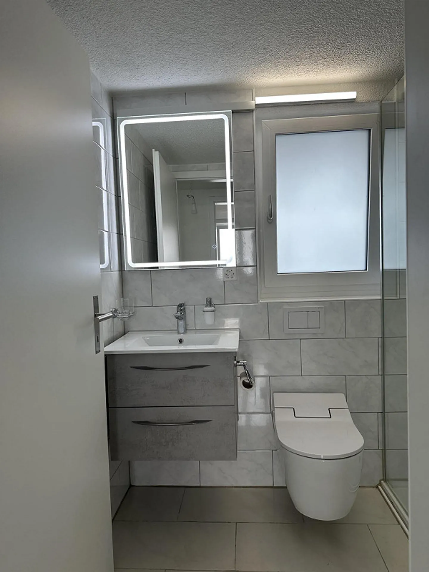 Moderne 3.5 Zimmer Wohnung - Foto 6 von 15
