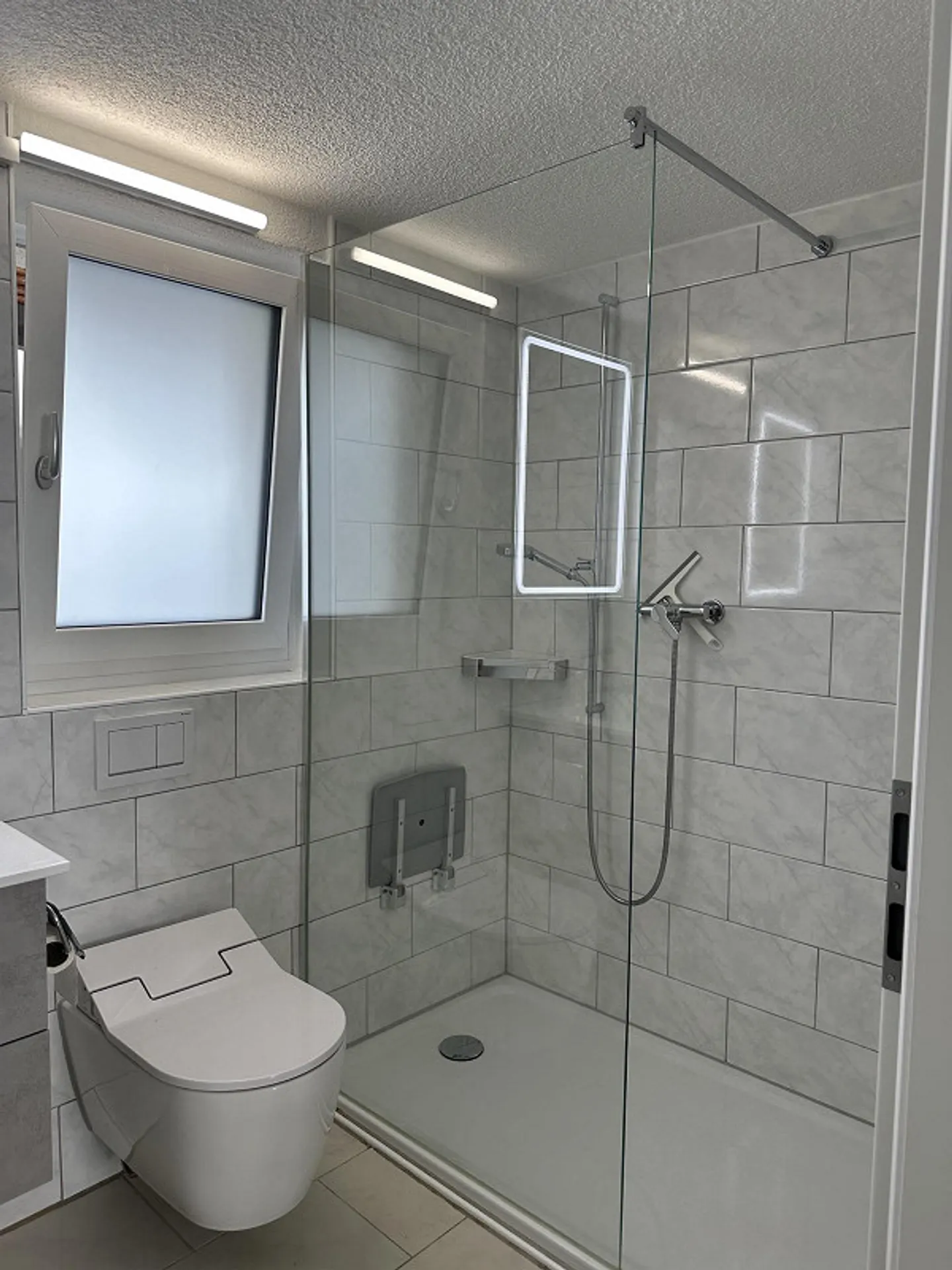 Moderne 3.5 Zimmer Wohnung - Foto 7 von 15