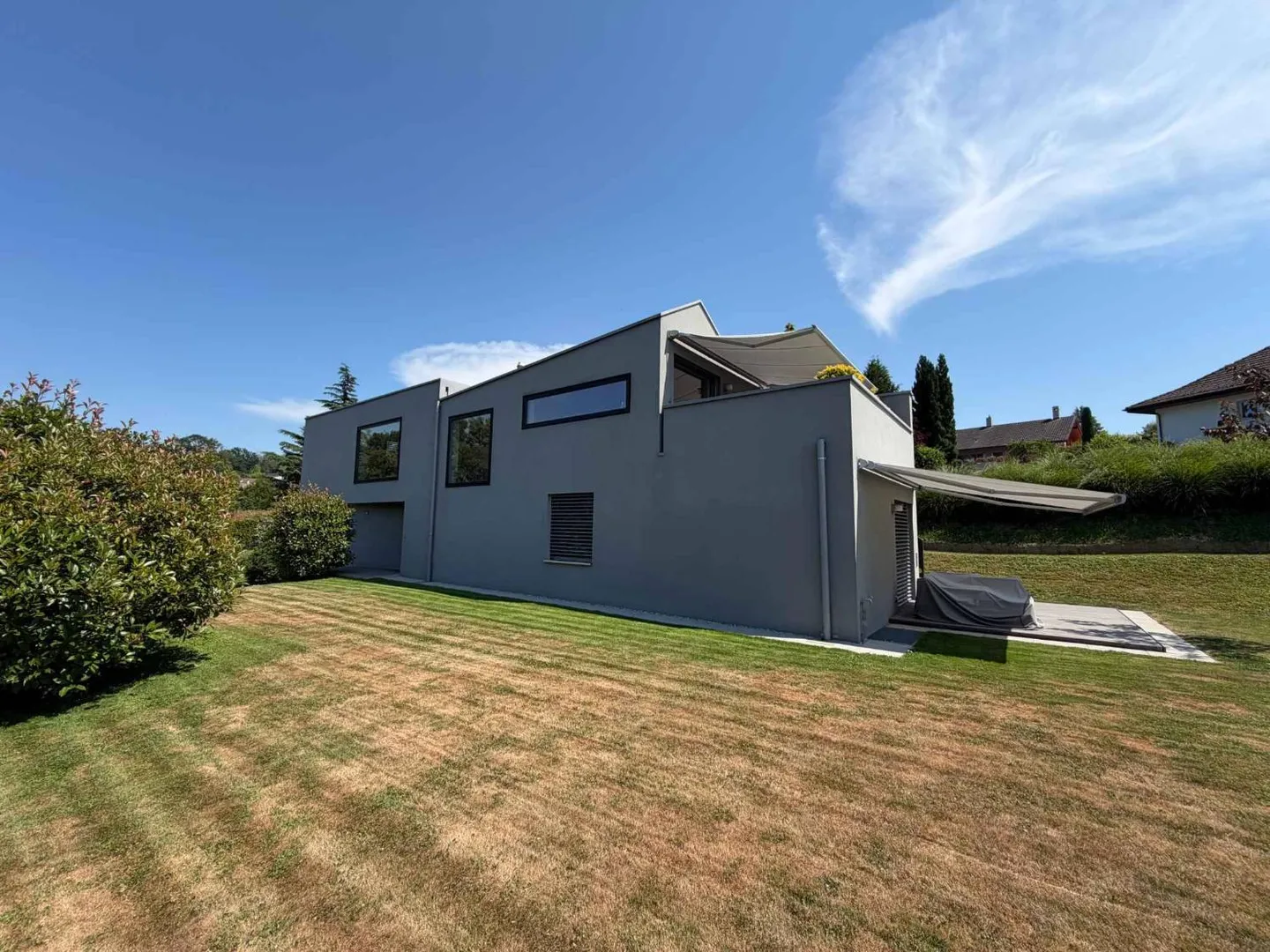 Magnifica e rara villa moderna con 7,5 camere - Foto 2 di 13