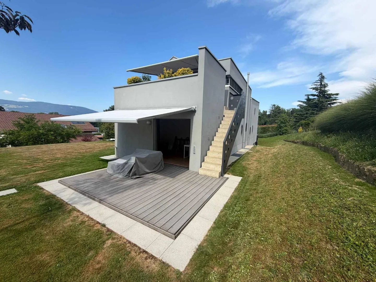 Magnifica e rara villa moderna con 7,5 camere - Foto 1 di 13