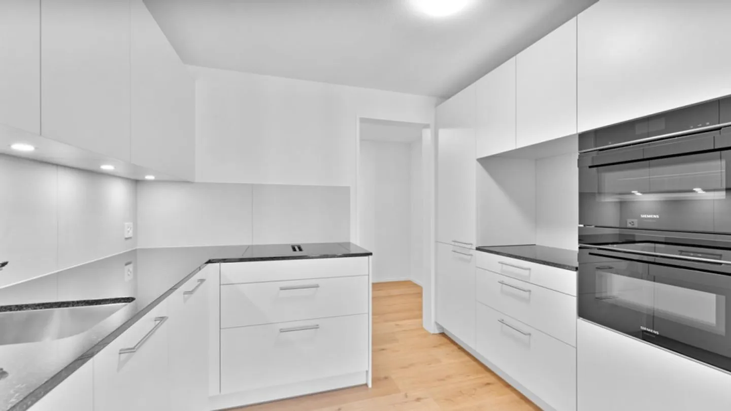 Posizione residenziale tranquilla ma estremamente centrale - Foto 2 di 7