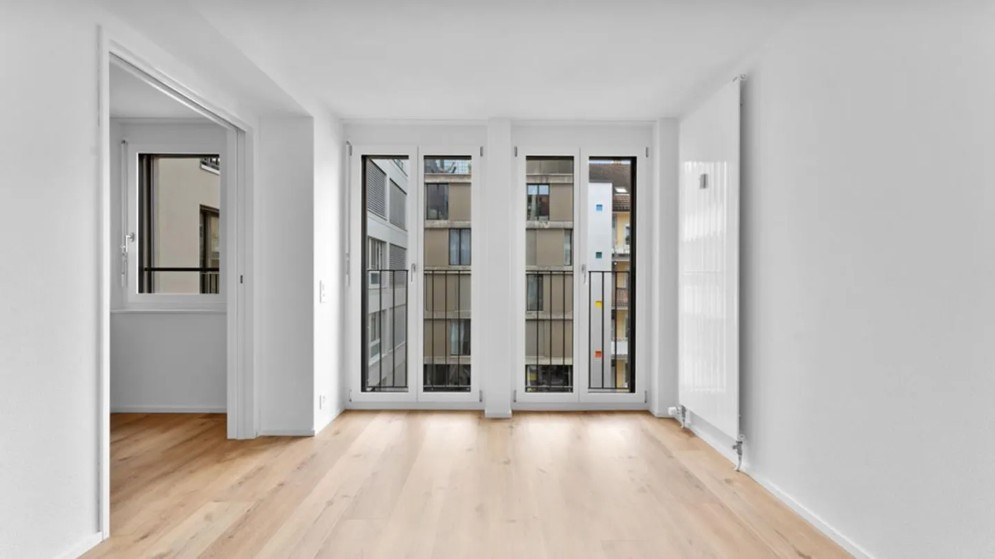 Posizione residenziale tranquilla ma estremamente centrale - Foto 5 di 7
