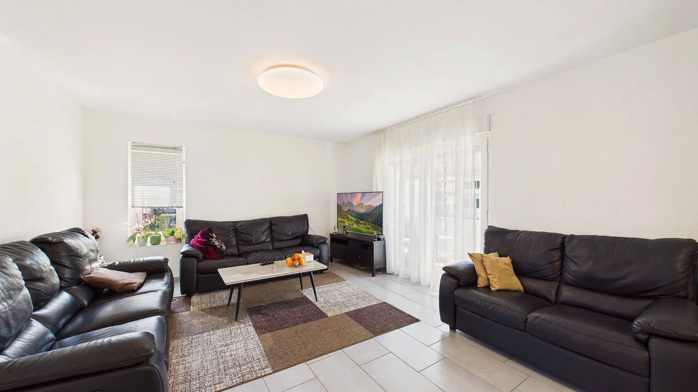 Cozy 3.5-room apartment in a central location in Wettingen - Photo 5 of 11