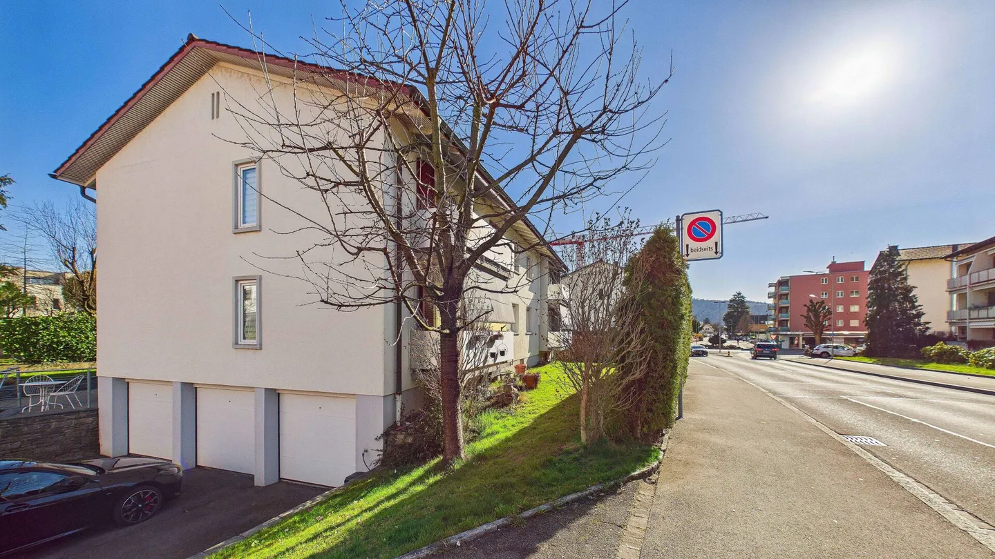 Cozy 3.5-room apartment in a central location in Wettingen - Photo 3 of 11