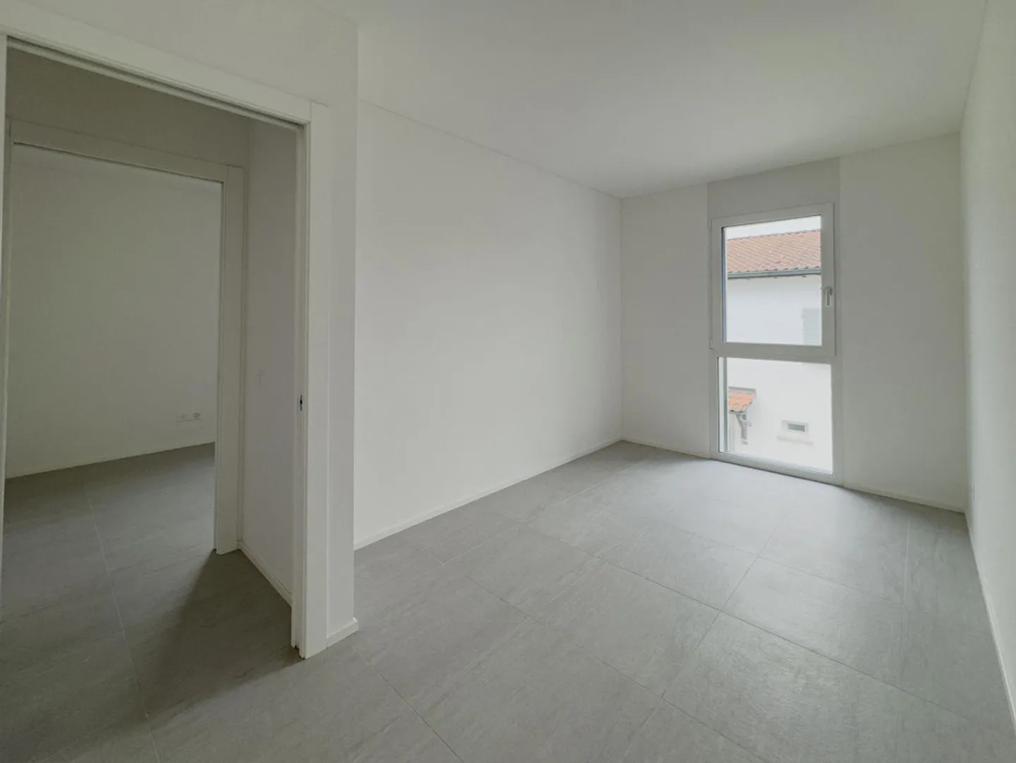Appartement moderne de nouvelle construction à Genestrerio - Photo 3 sur 7