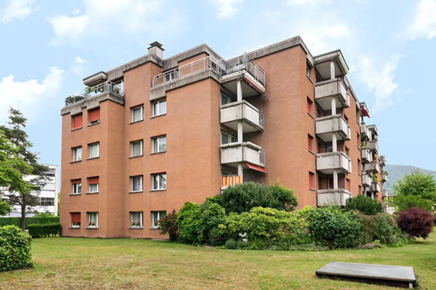 Ansprechende Wohnung in zentraler Lage - Foto 1 von 8