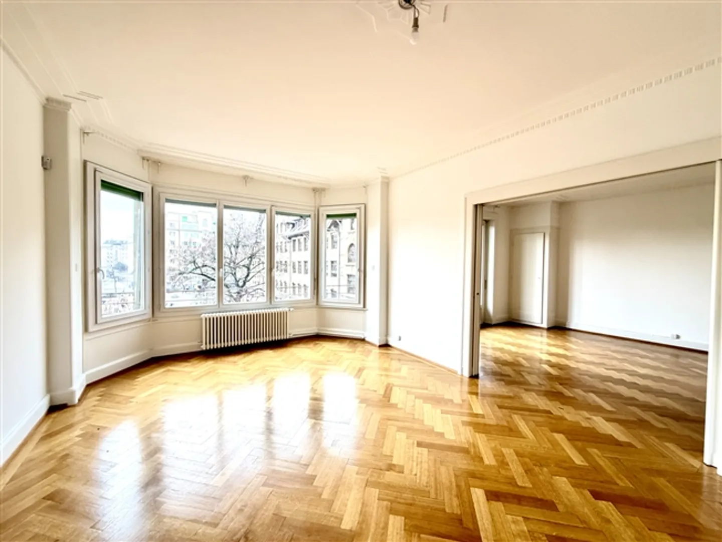 «Prestigeträchtige 6,5-Zimmer-Wohnung – In der Nähe der UN, in der Nähe des Sees» - Foto 1 von 7