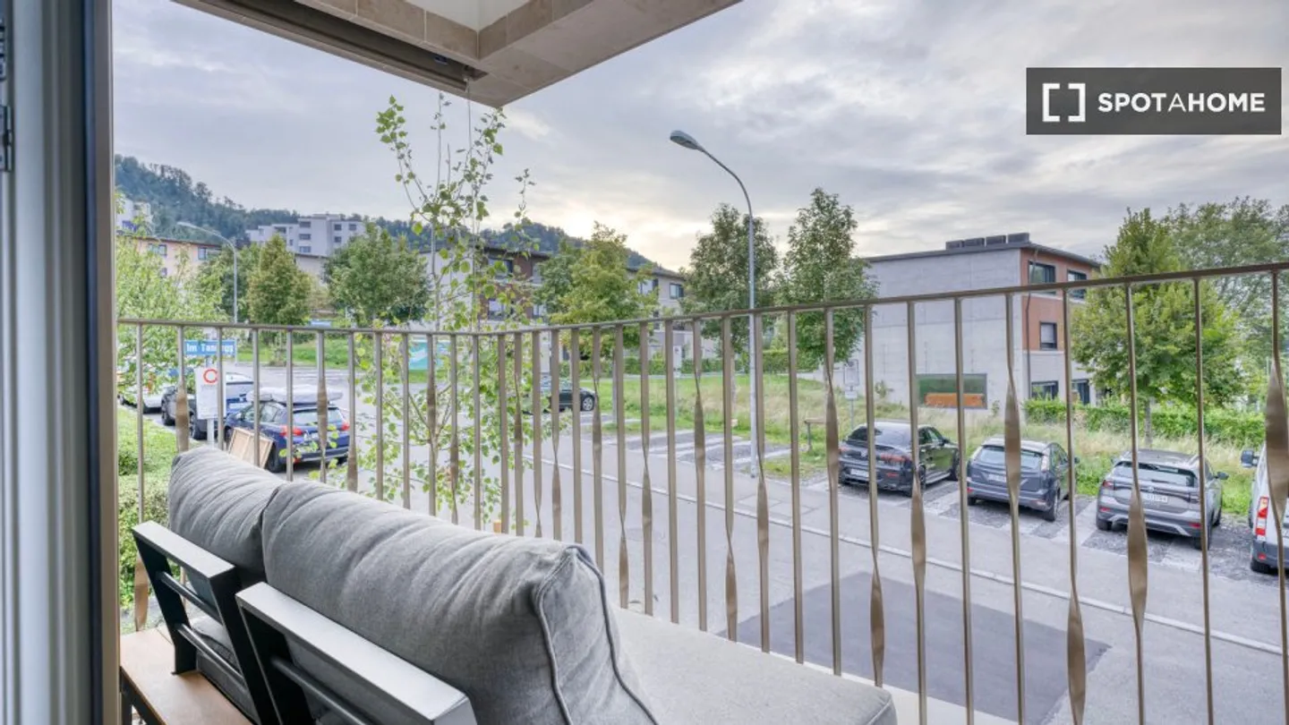 Discover, visit, and rent your new home online with complete confidence. - Photo 3 of 11