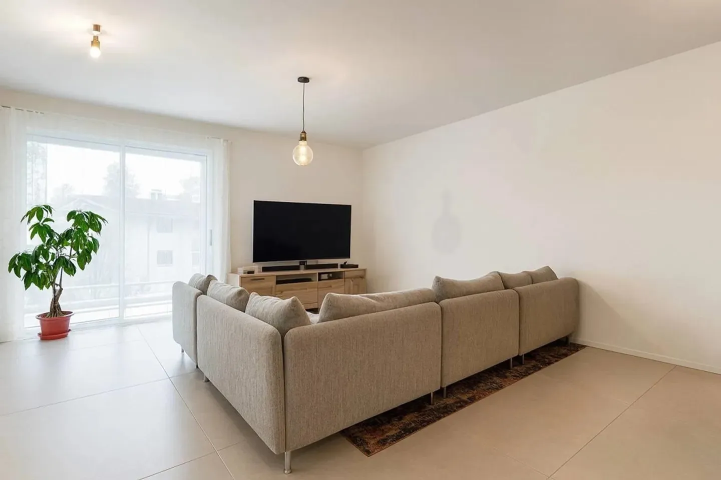 Elegant 4.5-room apartment with swimming pool in breganzona ! - Foto 5 di 16