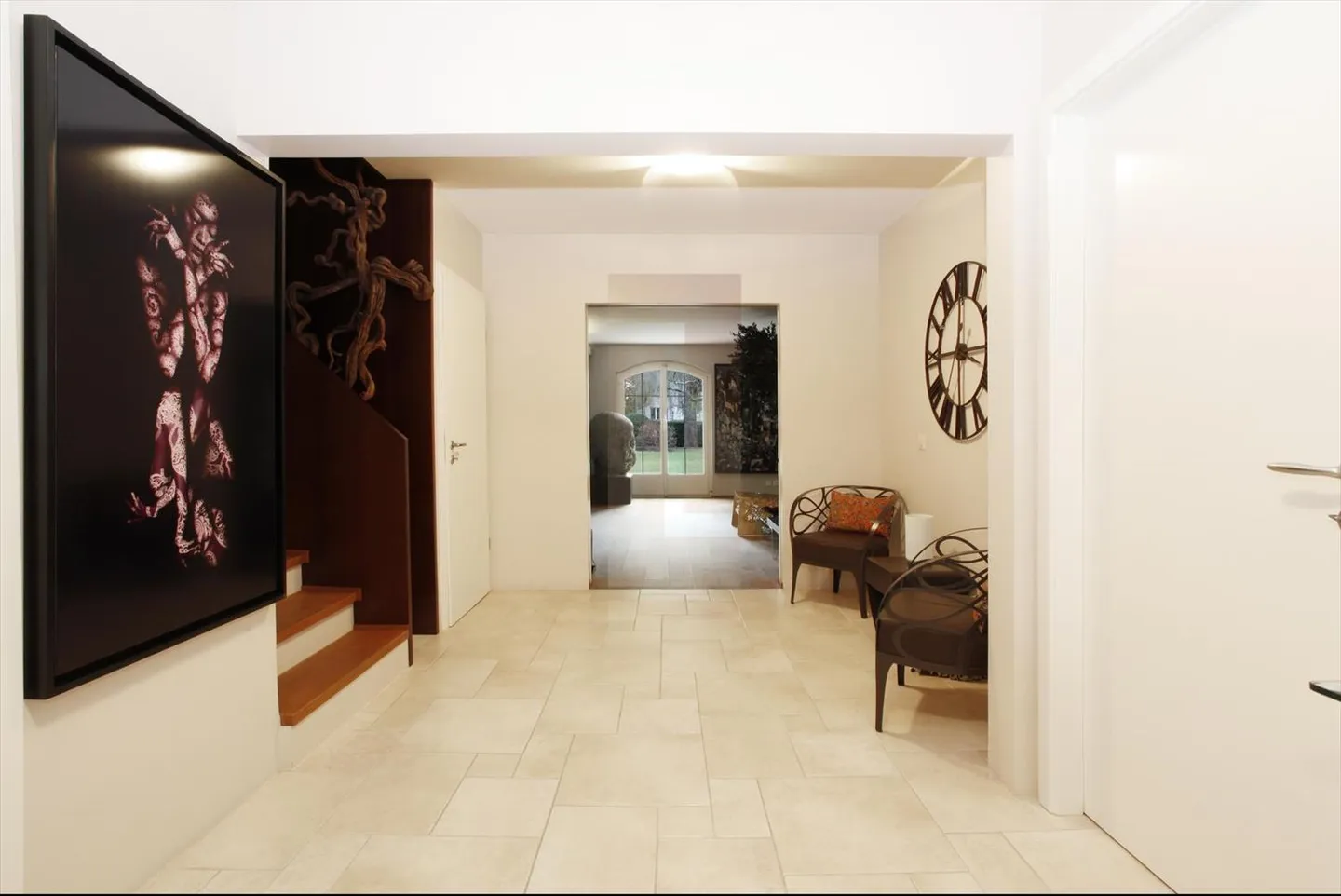 Schönes Familienhaus mit Pool und Nebengebäude - Foto 8 von 13