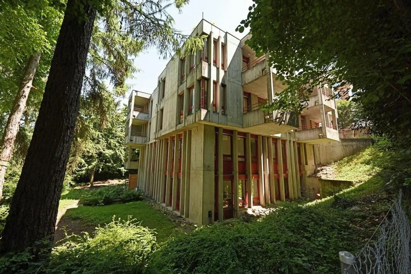 Central living in Weissenbühl - Photo 2 of 9