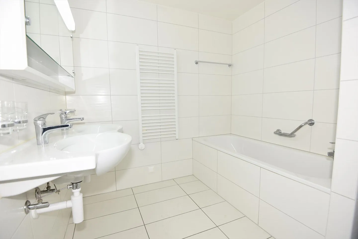 Appartamento affascinante con terrazza - Foto 7 di 9