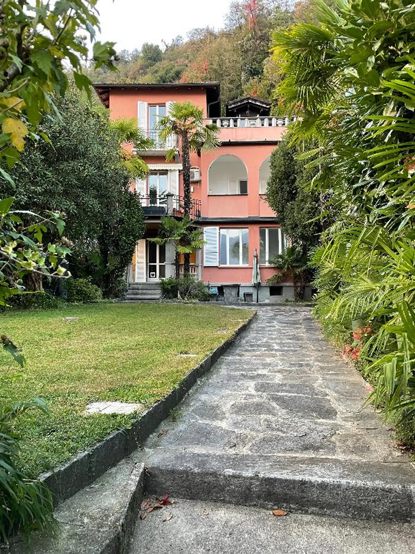 3.5 Room Apartment - Photo 1 of 5