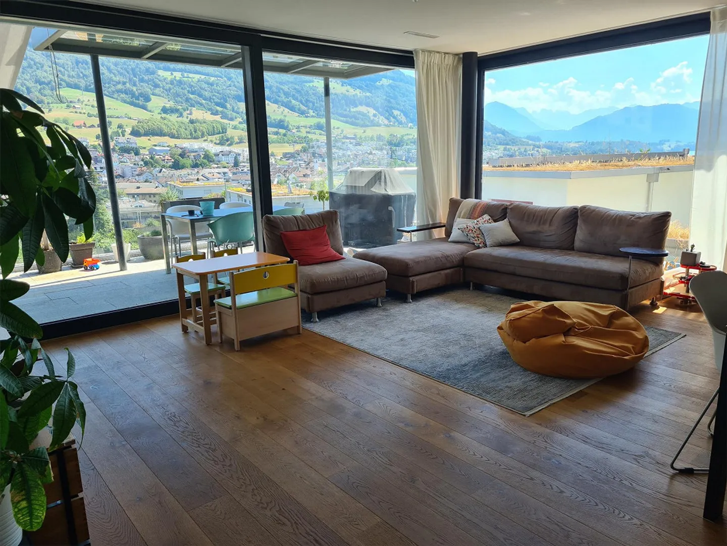 4.5-Zimmer-Maisonette - Photo 3 sur 10