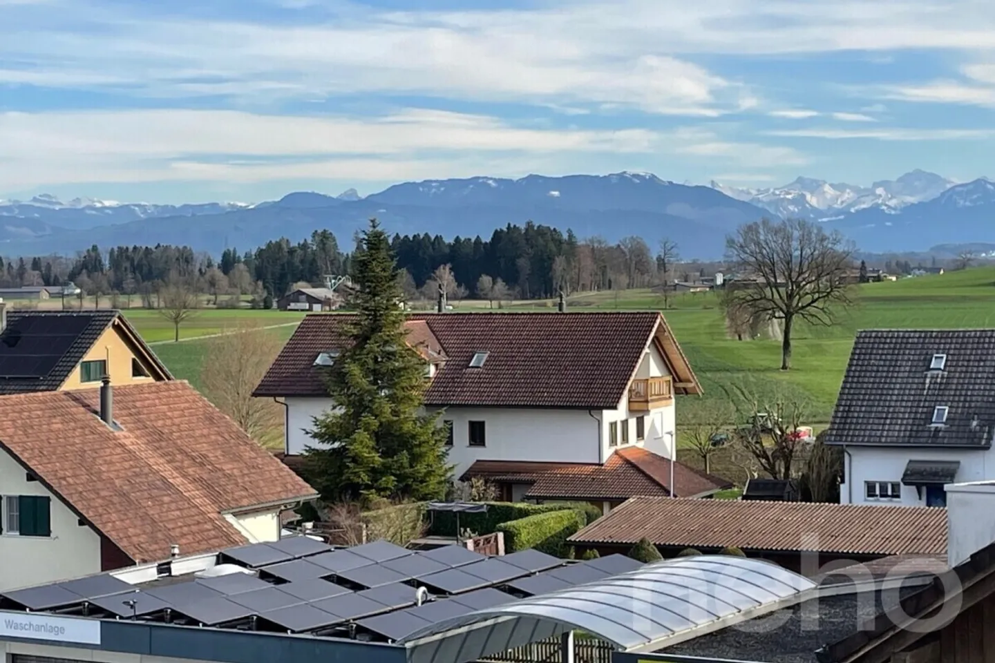 Appartement moderne de 3,5 pièces avec grand balcon et 2 places de garage - Photo 11 sur 12
