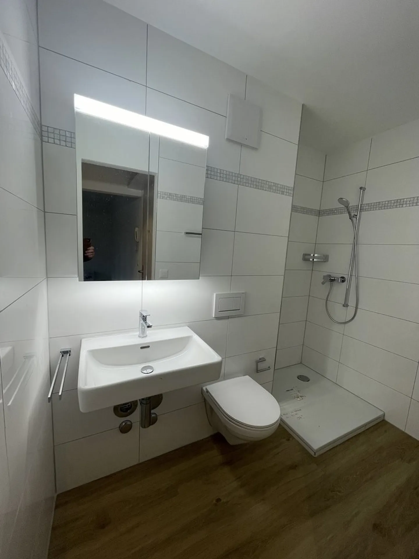 Studios 1.5 ristrutturati nel cuore di Zurigo in affitto - Foto 4 di 6