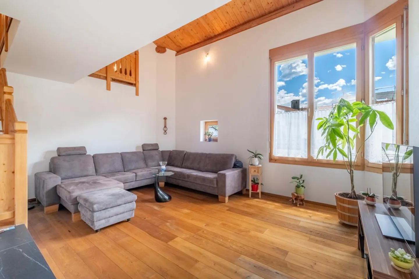 Living between city and mountains  Your new home in Bonaduz - Photo 3 of 6