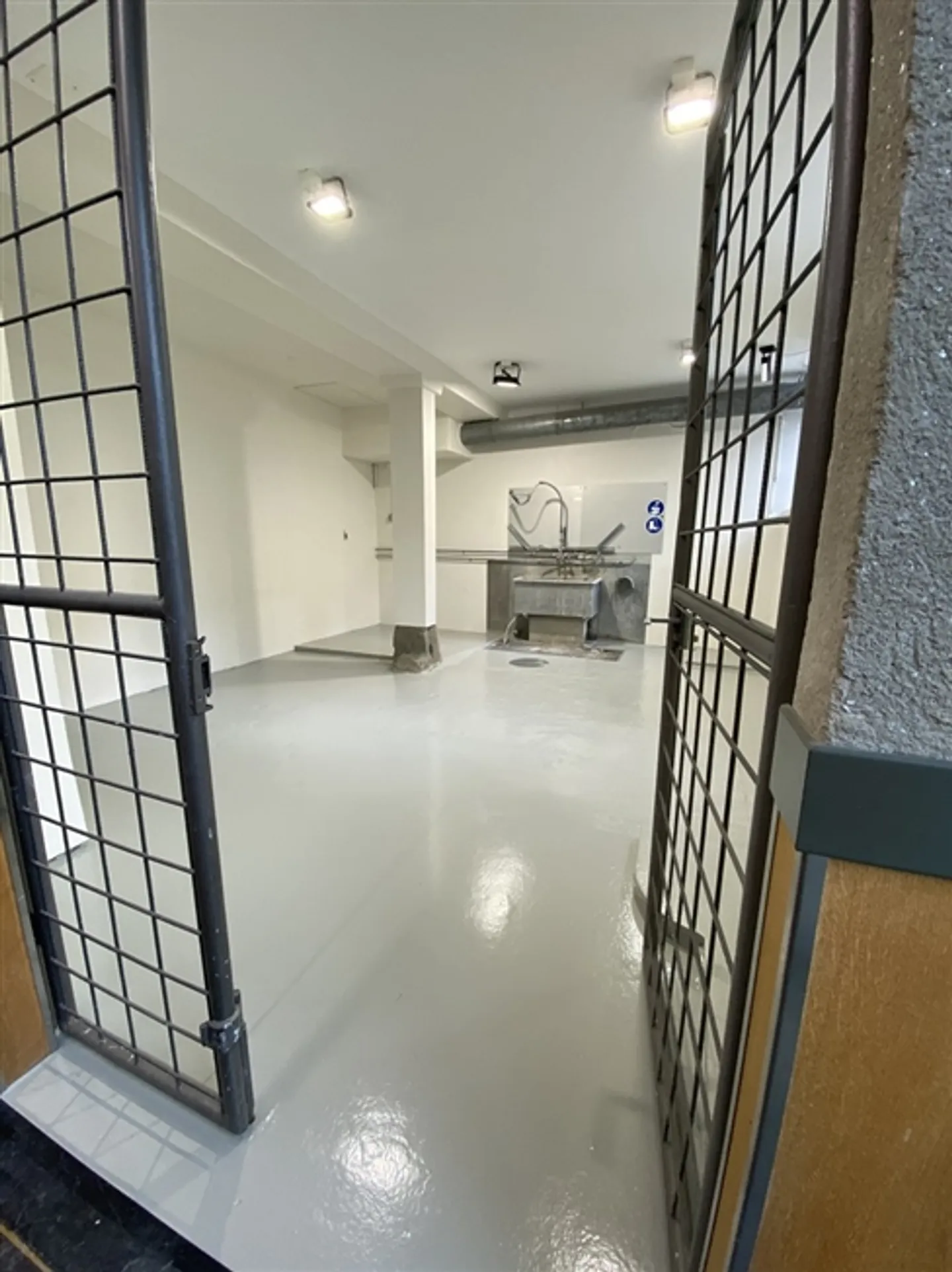 Espace de stockage polyvalent à Uster - Photo 2 sur 4