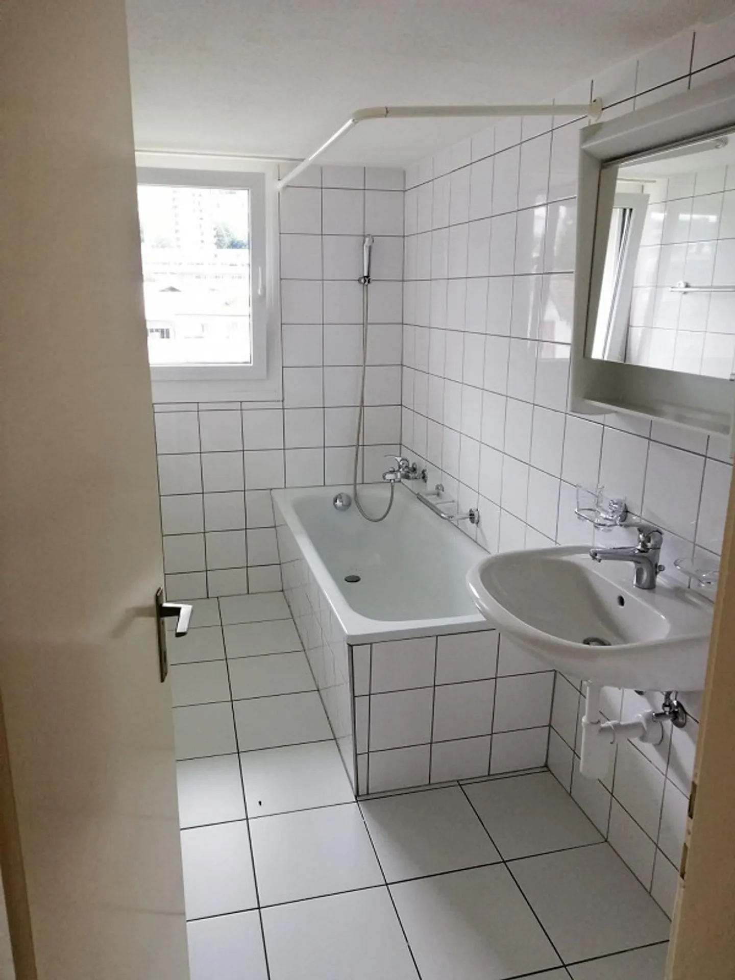 Günstig wohnen, Bruggen zentral: 4-Zimmer-Wohnung in St. Galle - Photo 2 of 6