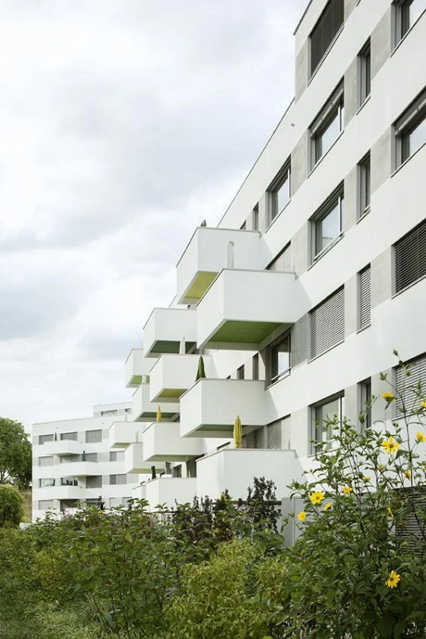 Wünscherschöne 3.5 Attikazimmerwohnung in Winterthur-Seen - Foto 1 von 12