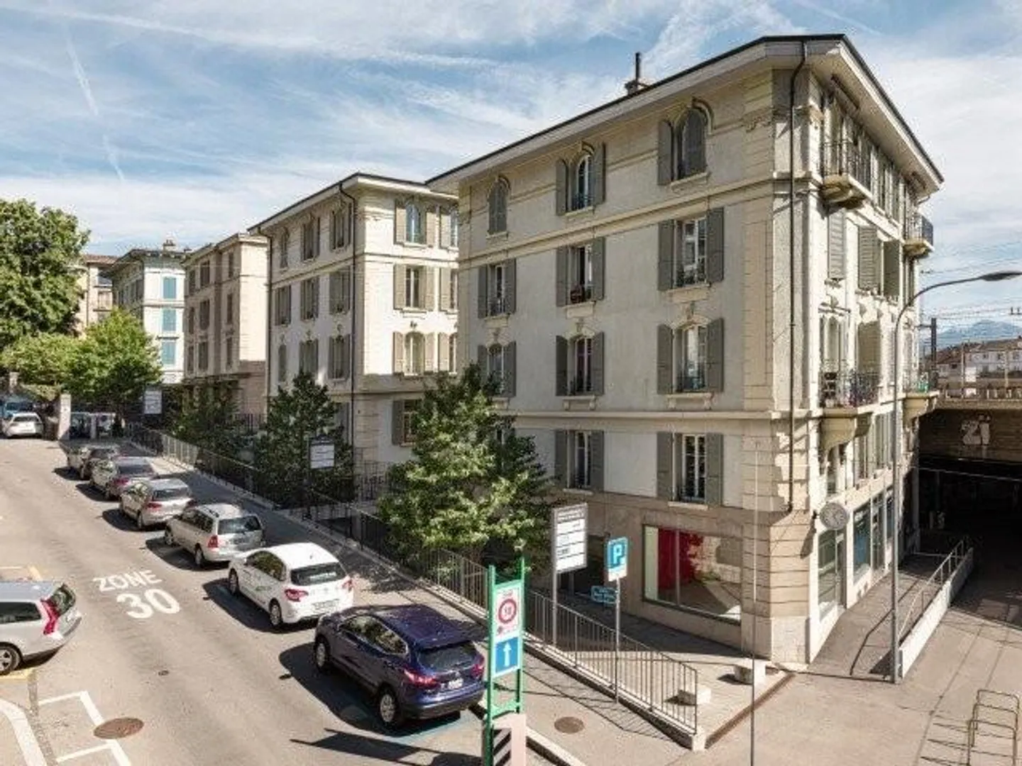 A louer dans caution - Bel appartement proche de la gare - Photo 1 of 1