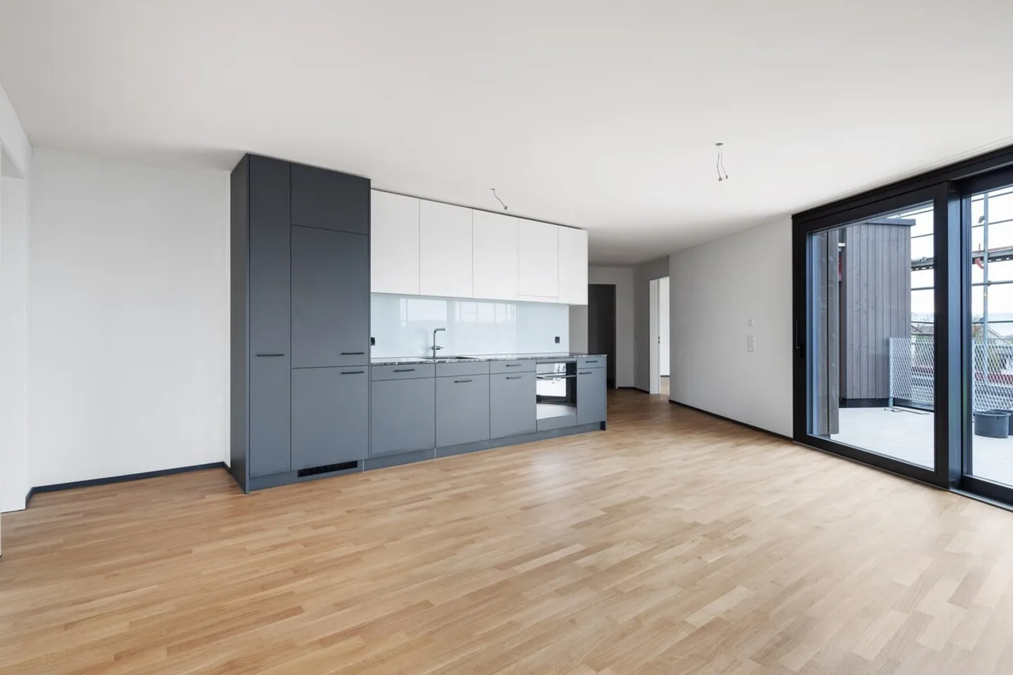 Prima locazione: ULTIMO appartamento attico di 4,5 stanze - Foto 1 di 11