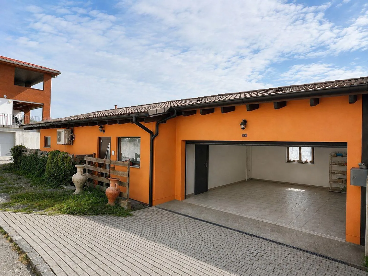 Casa unifamiliare con giardino e vista panoramica - Foto 14 di 16