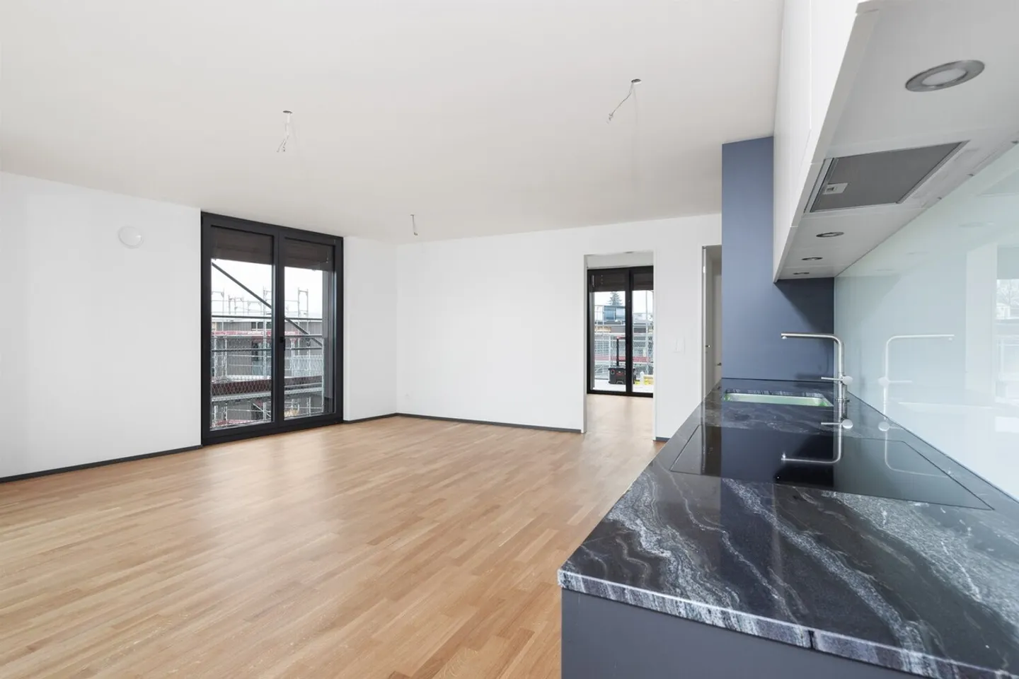 Prima locazione: ULTIMO appartamento attico di 4,5 stanze - Foto 3 di 11