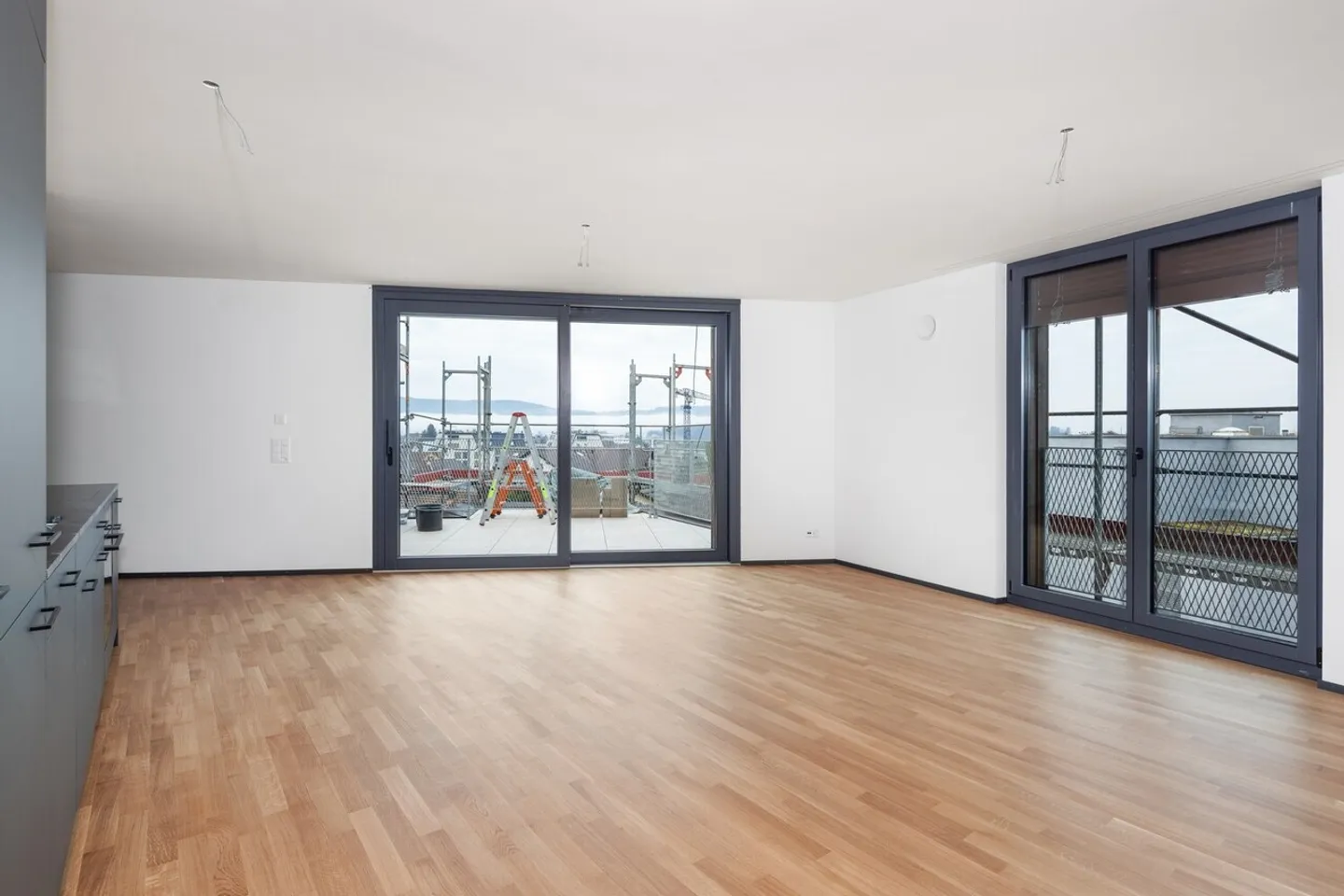 Prima locazione: ULTIMO appartamento attico di 4,5 stanze - Foto 4 di 11