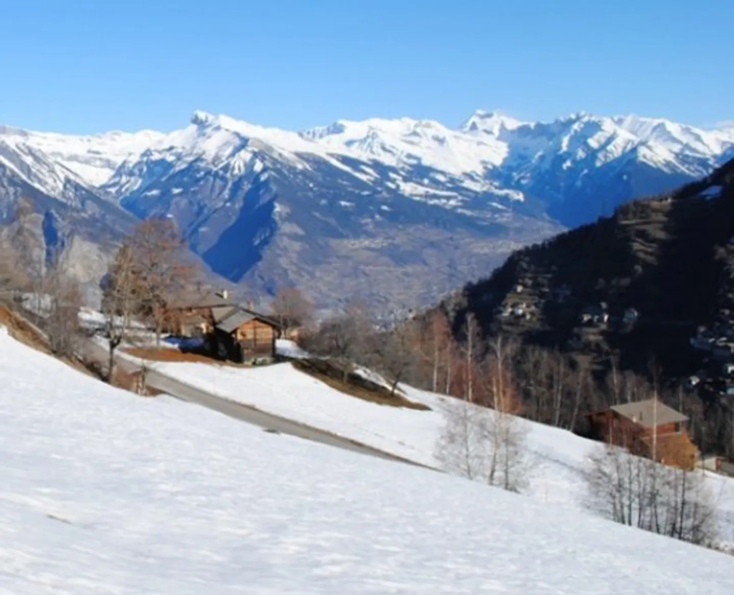 Luxury Chalet with Mountain Views - Photo 3 of 3