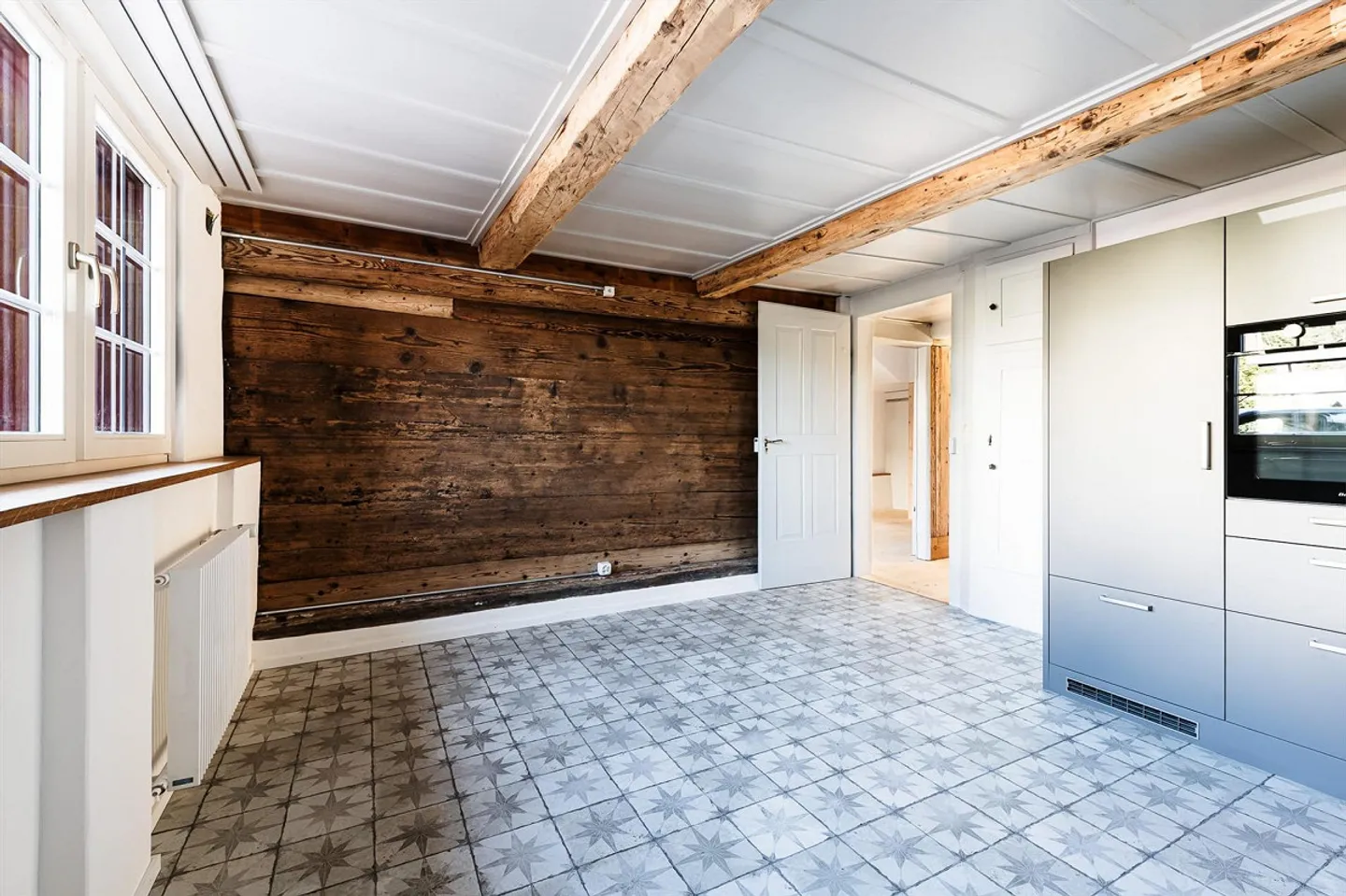 Moderne denkmalpflegerische 3.5 Wohnung in Zell (ZH) mit Garten - Photo 7 sur 11