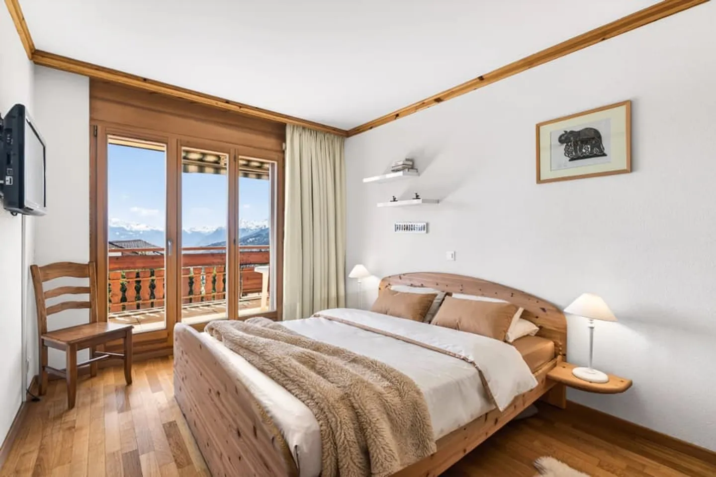 Helle Wohnung mit Panoramablick auf die Alpen und das Rhonetal - Foto 9 von 13