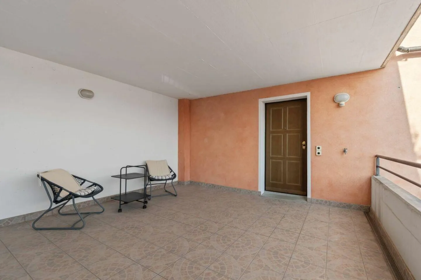 Appartamento elegante con vista lago - Foto 16 di 17