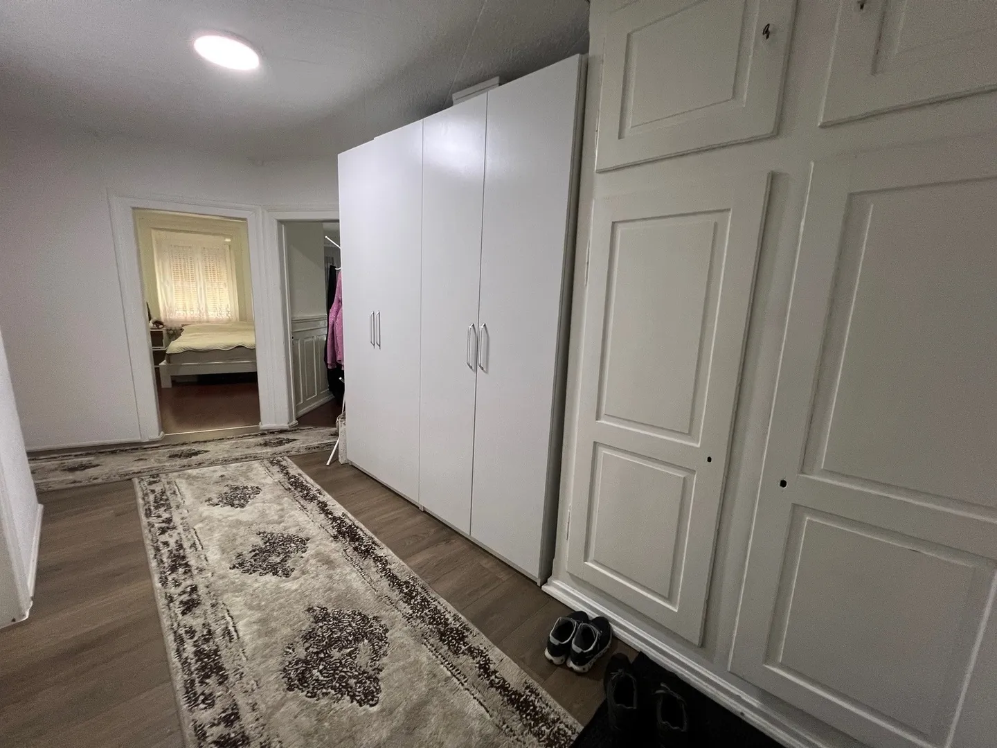 3-room apartment in a central location in Zurich - Photo 2 of 8