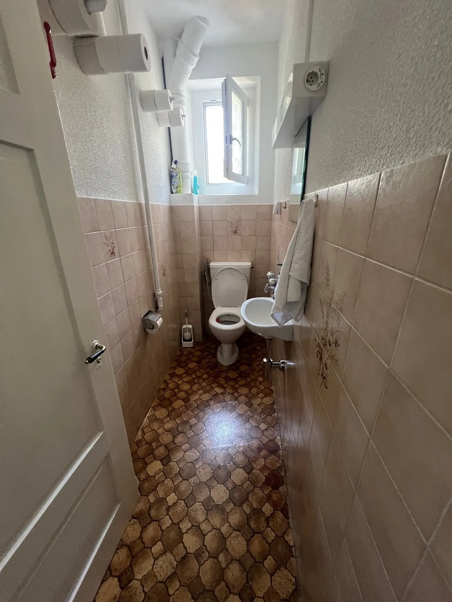 3-room apartment in a central location in Zurich - Photo 7 of 8
