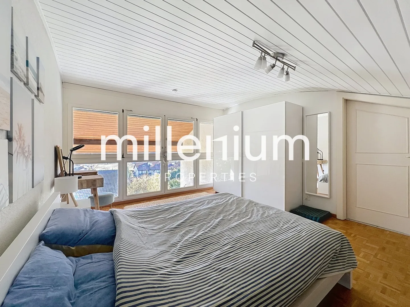 Beautiful apartment with garden and panoramic view - Photo 12 of 14