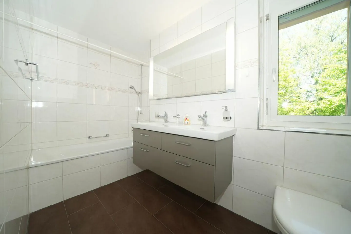 Appartement attrayant et confortable dans un emplacement central - Photo 5 sur 9