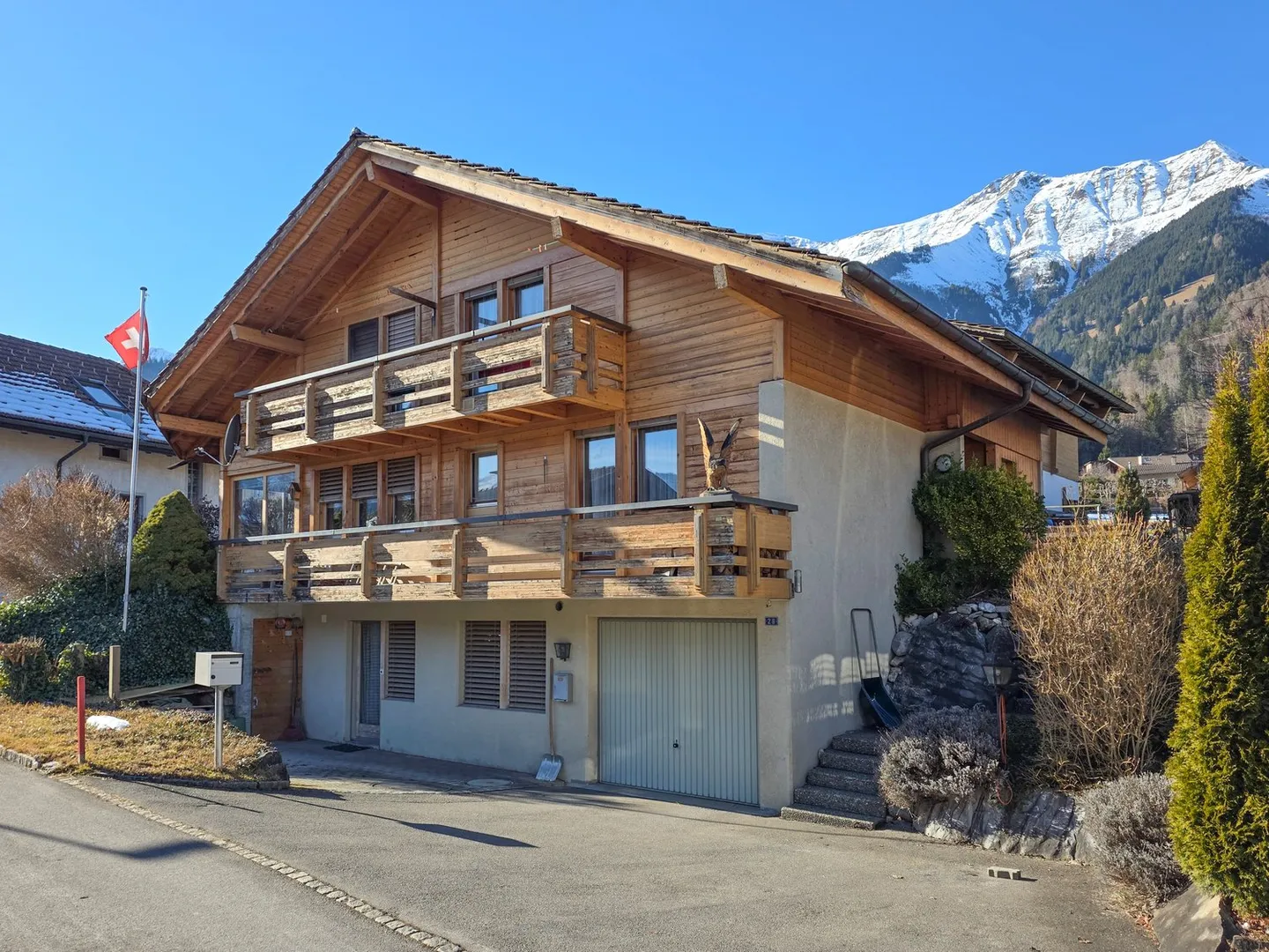 Maison familiale en chalet - Photo 1 sur 45