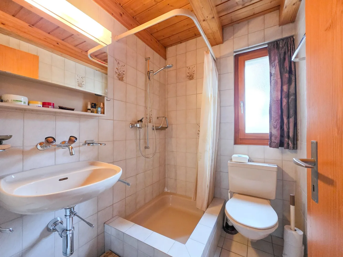 Maison familiale en chalet - Photo 13 sur 45