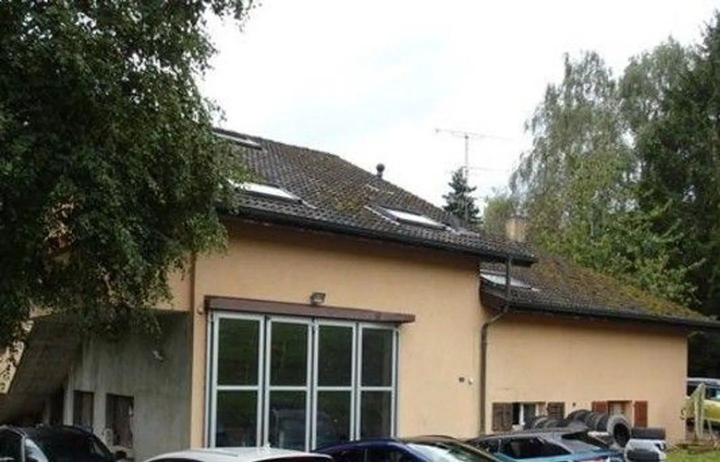 Family house with swimming pool - Photo 4 of 13