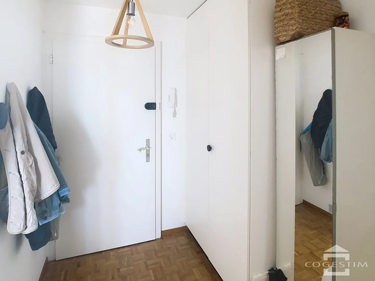 Appartamento 2.5 locali - Foto 2 di 10