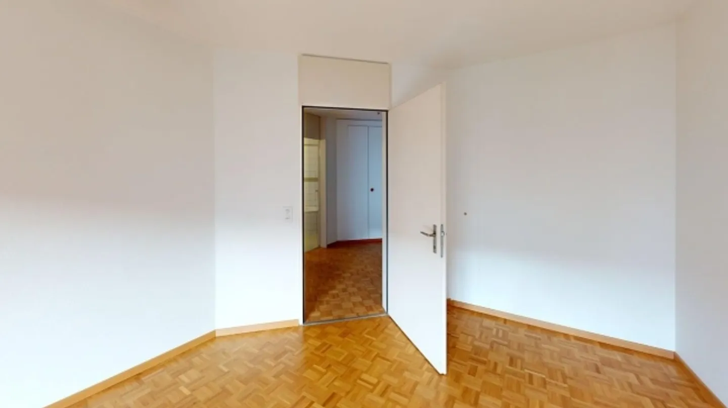 Gemütliche 2.5-Zimmerwohnung in Wiedikon - Foto 4 von 6