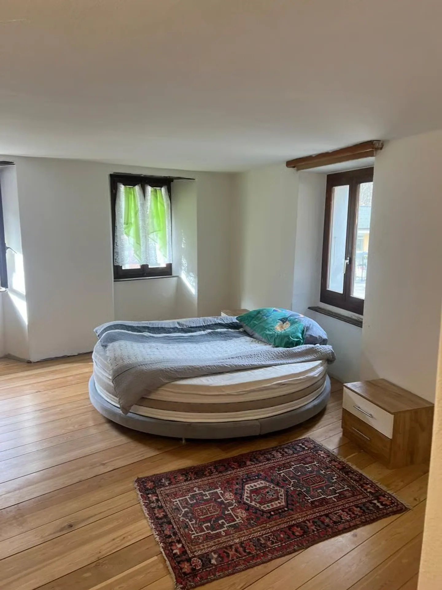 Renovated multi-family house with 3 apartments in the center of Cevio - Photo 12 of 24
