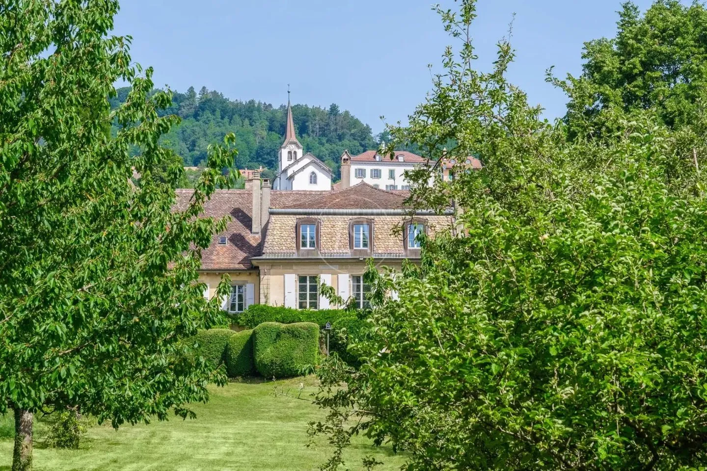 Schloss 15 Zimmer - Foto 1 von 13