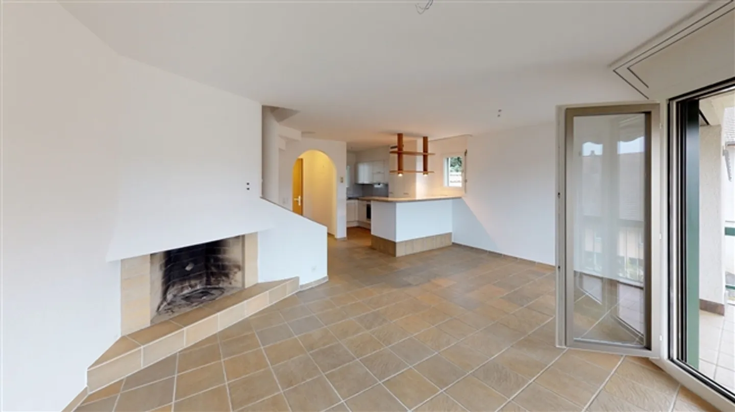 Spacious Maisonette Apartment for Rent in Dürnten - Photo 5 of 11