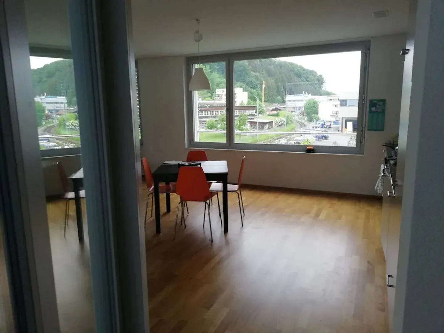 Wohnung mieten - Foto 3 von 10