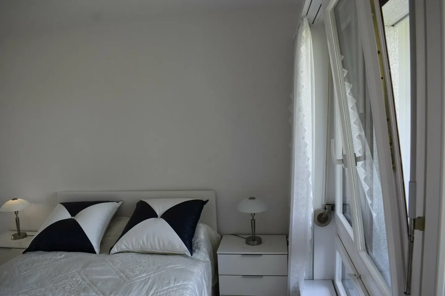 Charming 1.5-Room Furnished Apartment in 8108 Dällikon, Zurich - Photo 5 of 20